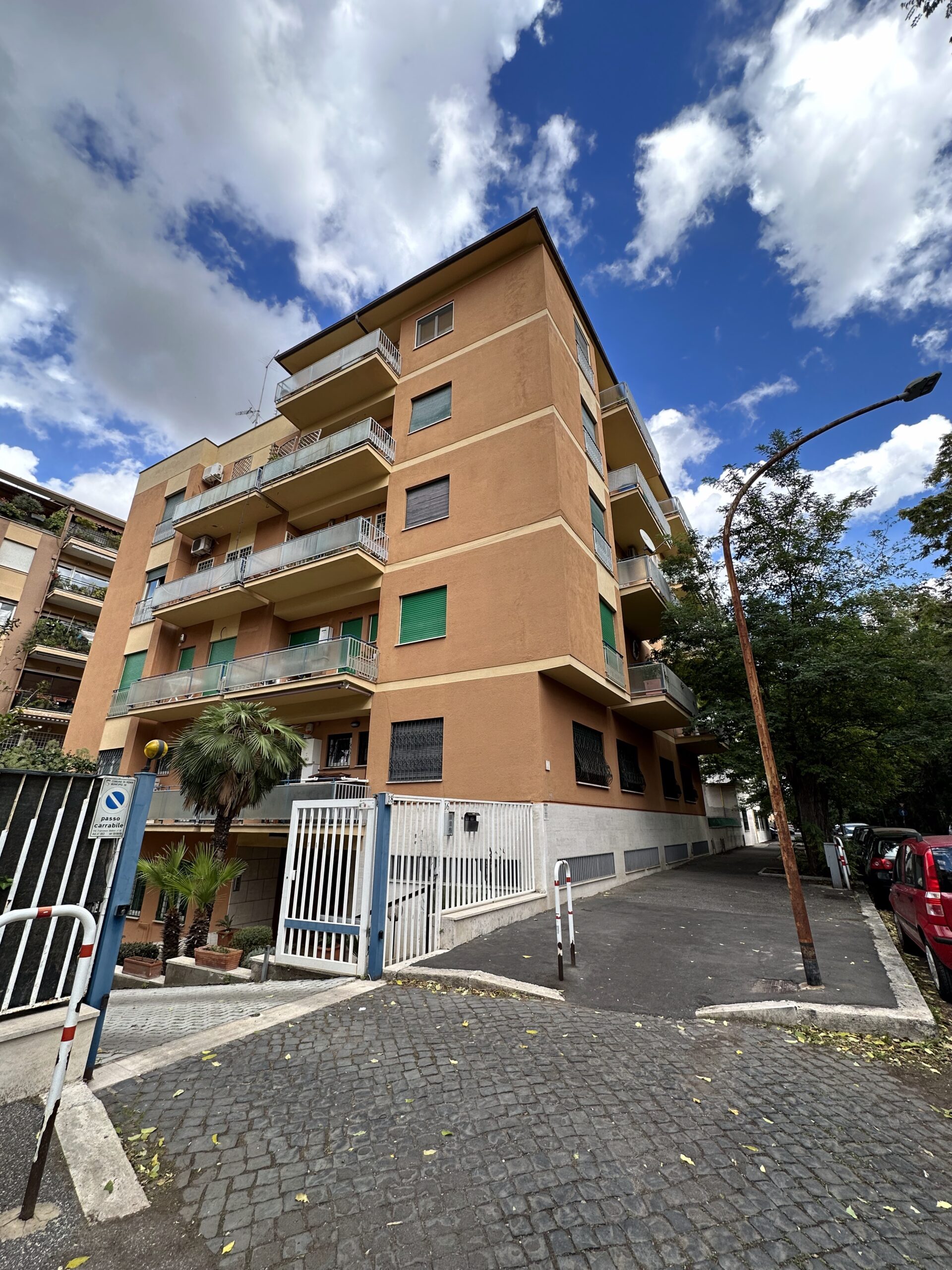 Appartamento Via Francesco Belloni 16
