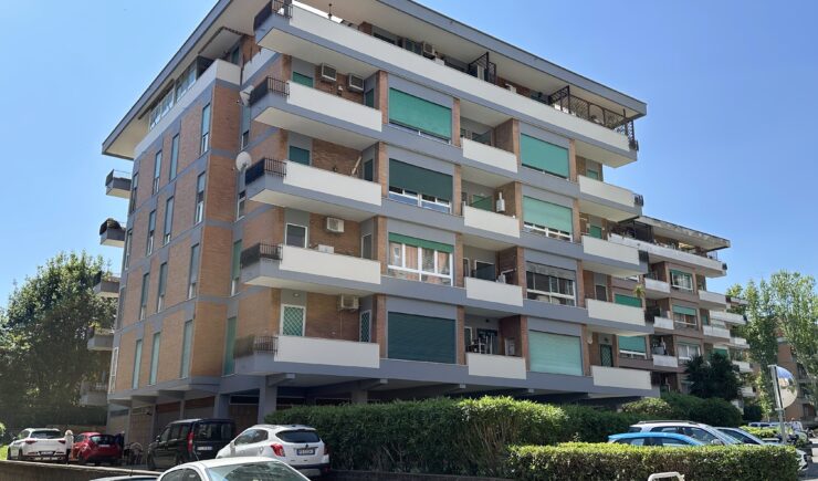 Condominio via Giannetto Valli 95 Pal.B12