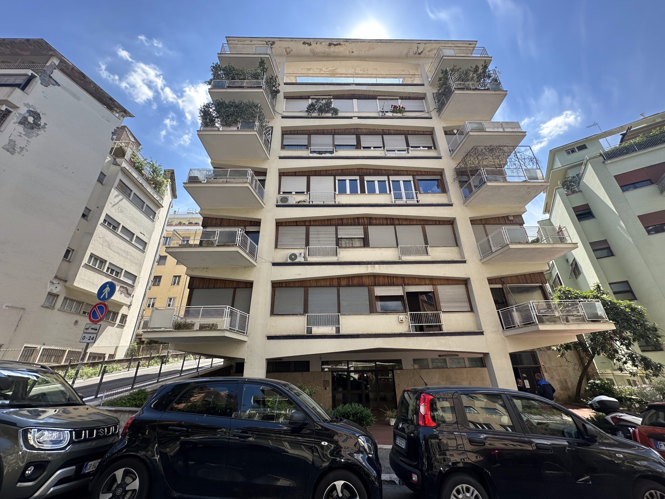 Condominio via Archimede 191